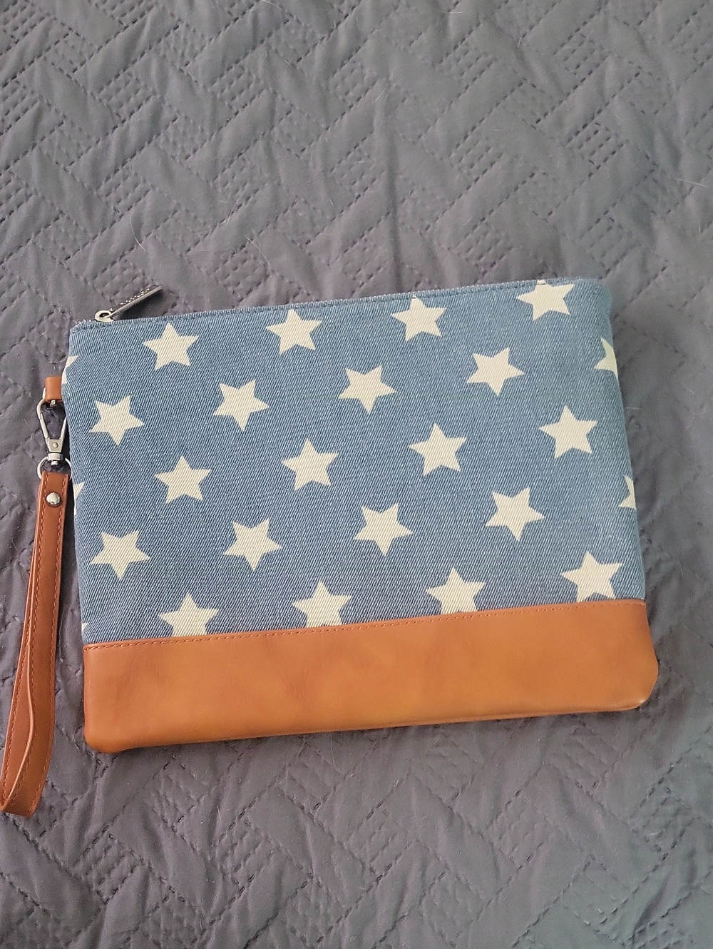 IM🤍 Canvas Star Print Wristlet Clutch with Tan Accents